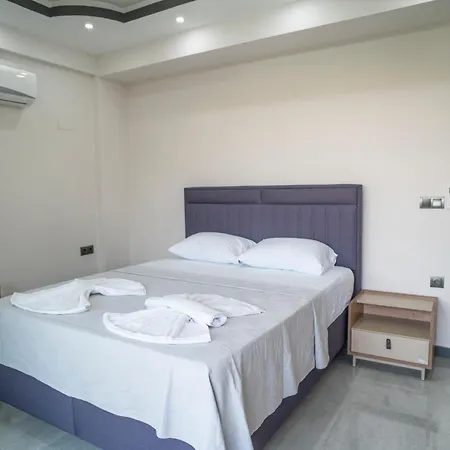 Villamona Dalaman Вилла Bezkesen